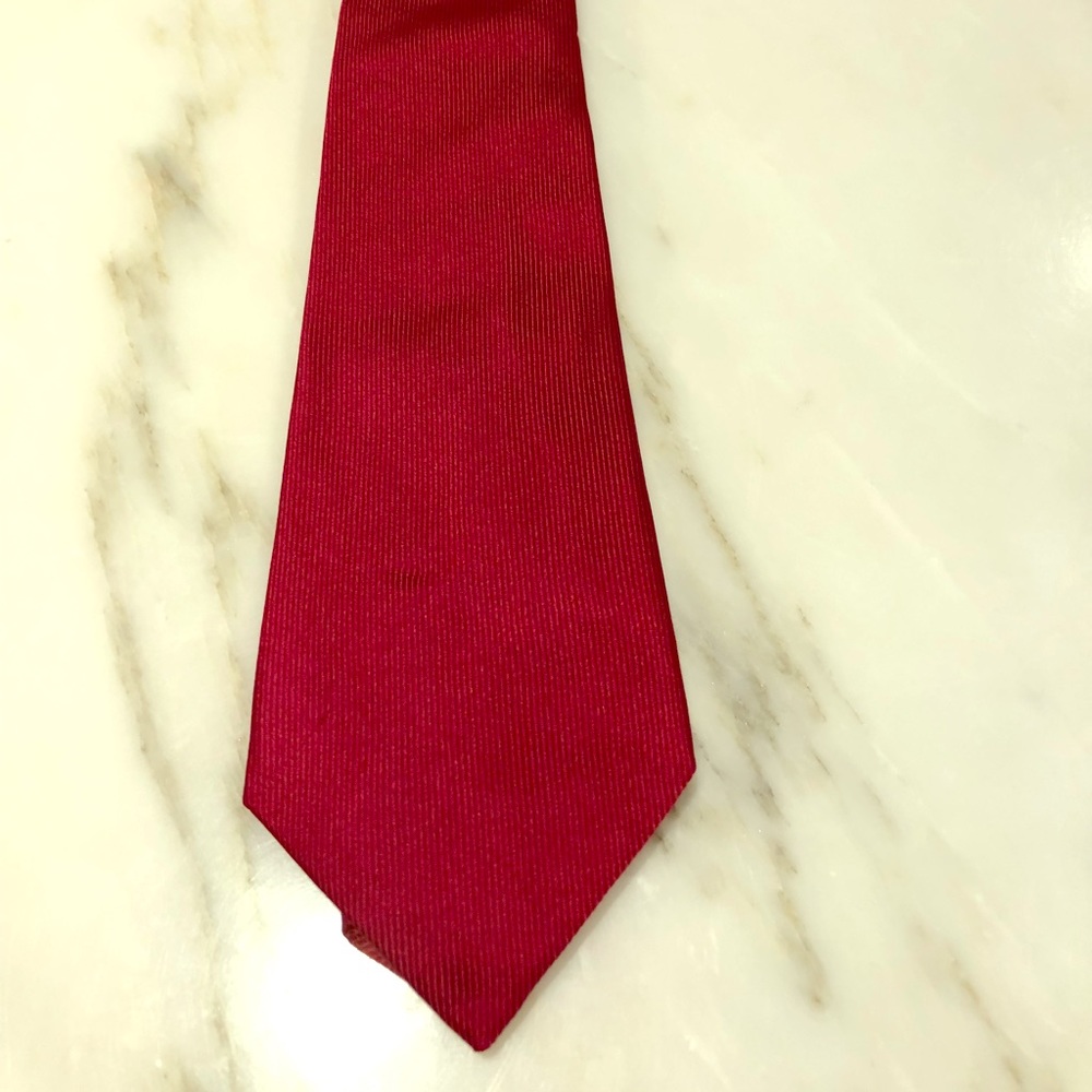 Thomas Pink Red Tie. Excellent Condition!!
